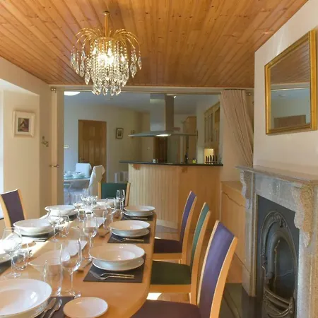 Haddington Place Guest house *