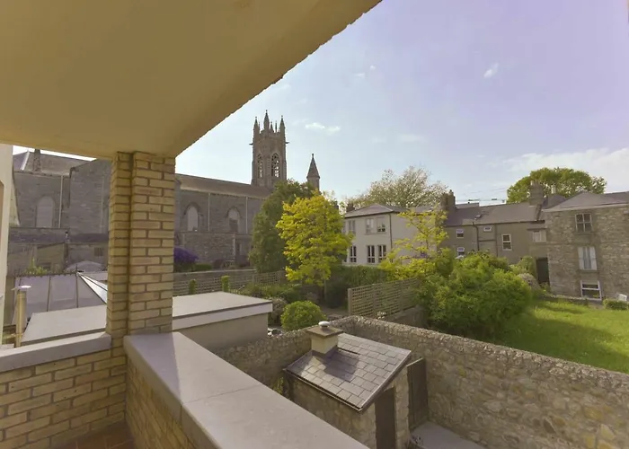 招待所 Haddington Place *