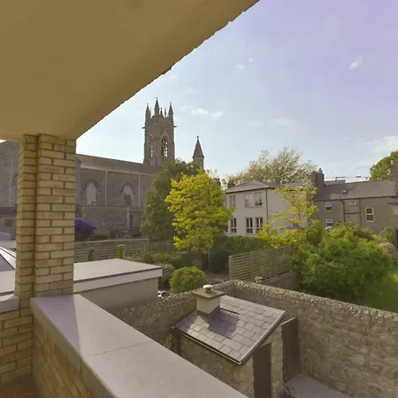 Πανσιόν Haddington Place *